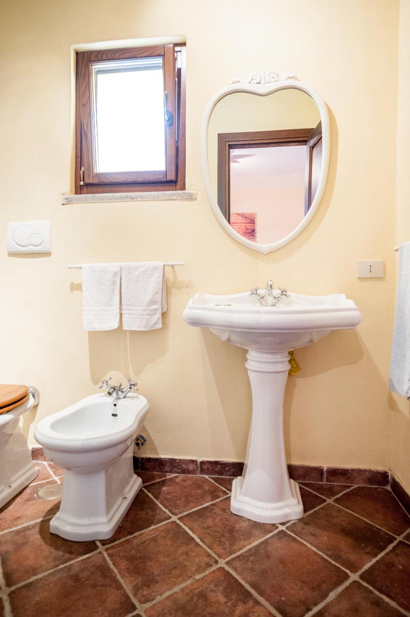 Casale Fedele Family Relax B&B Vicino Al Borgo Ronciglione  Exterior photo