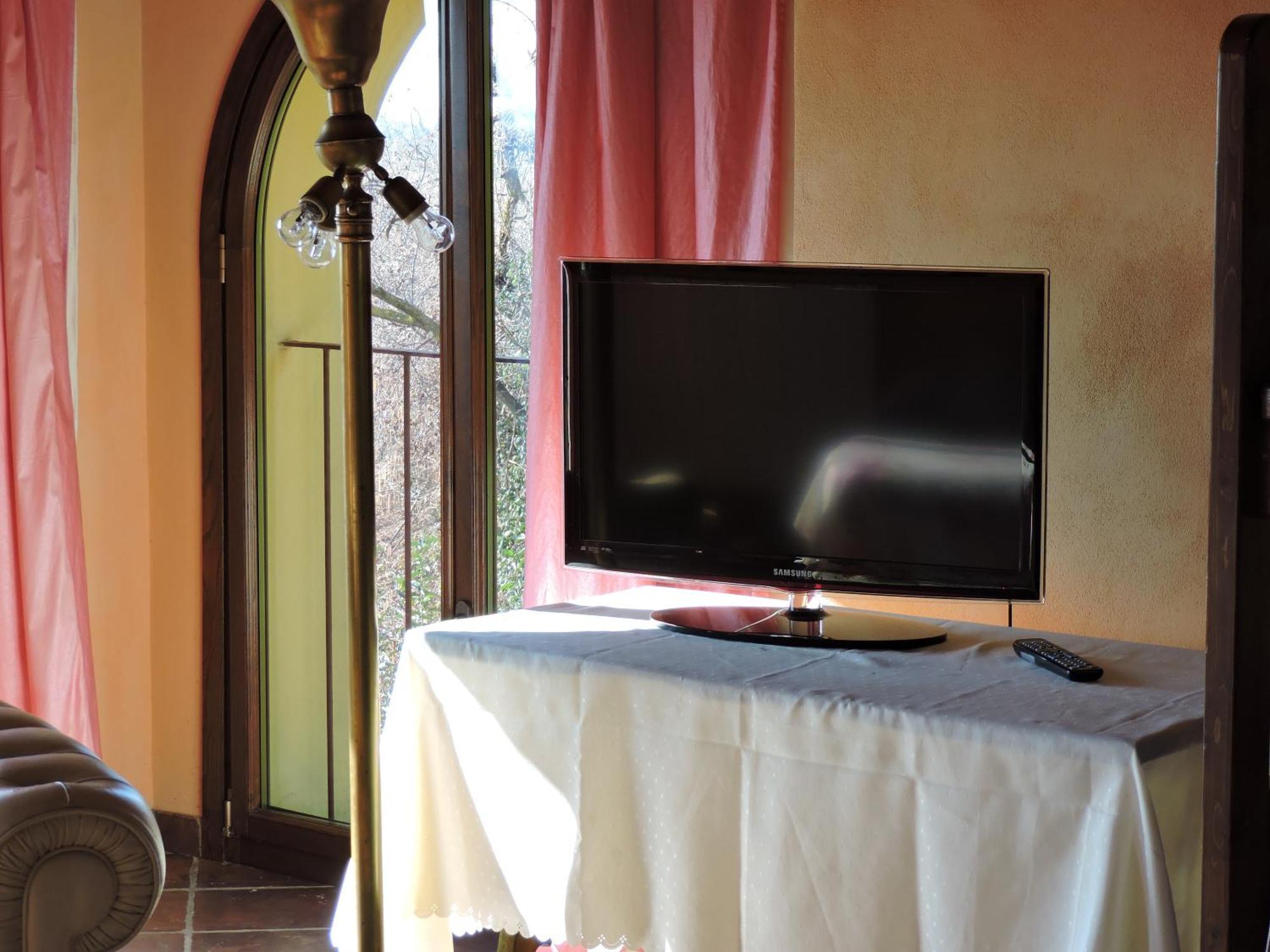 Casale Fedele Family Relax B&B Vicino Al Borgo Ronciglione  Exterior photo