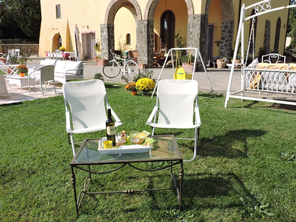 Casale Fedele Family Relax B&B Vicino Al Borgo Ronciglione  Exterior photo